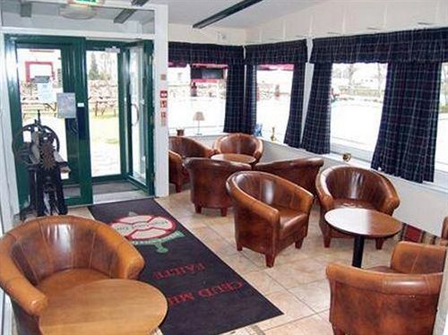 Mackenzies Highland Inn Aviemore Zewnętrze zdjęcie